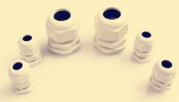 安裝塑料電纜接頭時需注意幾點？