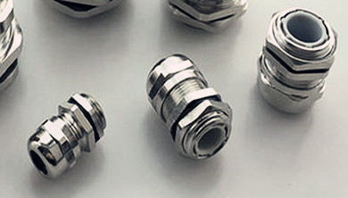 金屬電纜接頭線槽的安裝規(guī)范是怎么樣的？