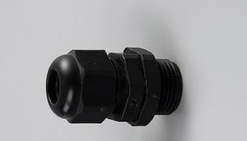 塑料防水電纜接頭和電纜之間什么關(guān)系？